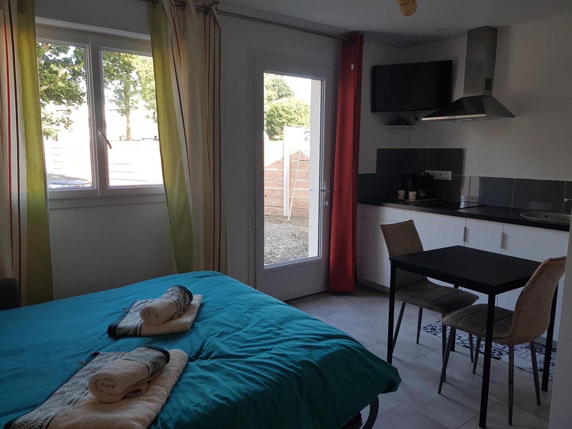 La Chambre Du Chemin Plouha Exteriör bild